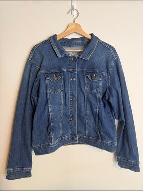 Old Navy Women's Medium Blue Denim Jacket